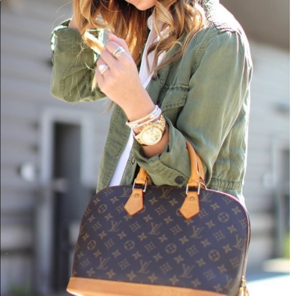 Louis Vuitton Handbags - Alma Louis Vuitton